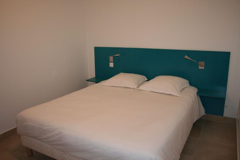 Aparthotel Thalacap