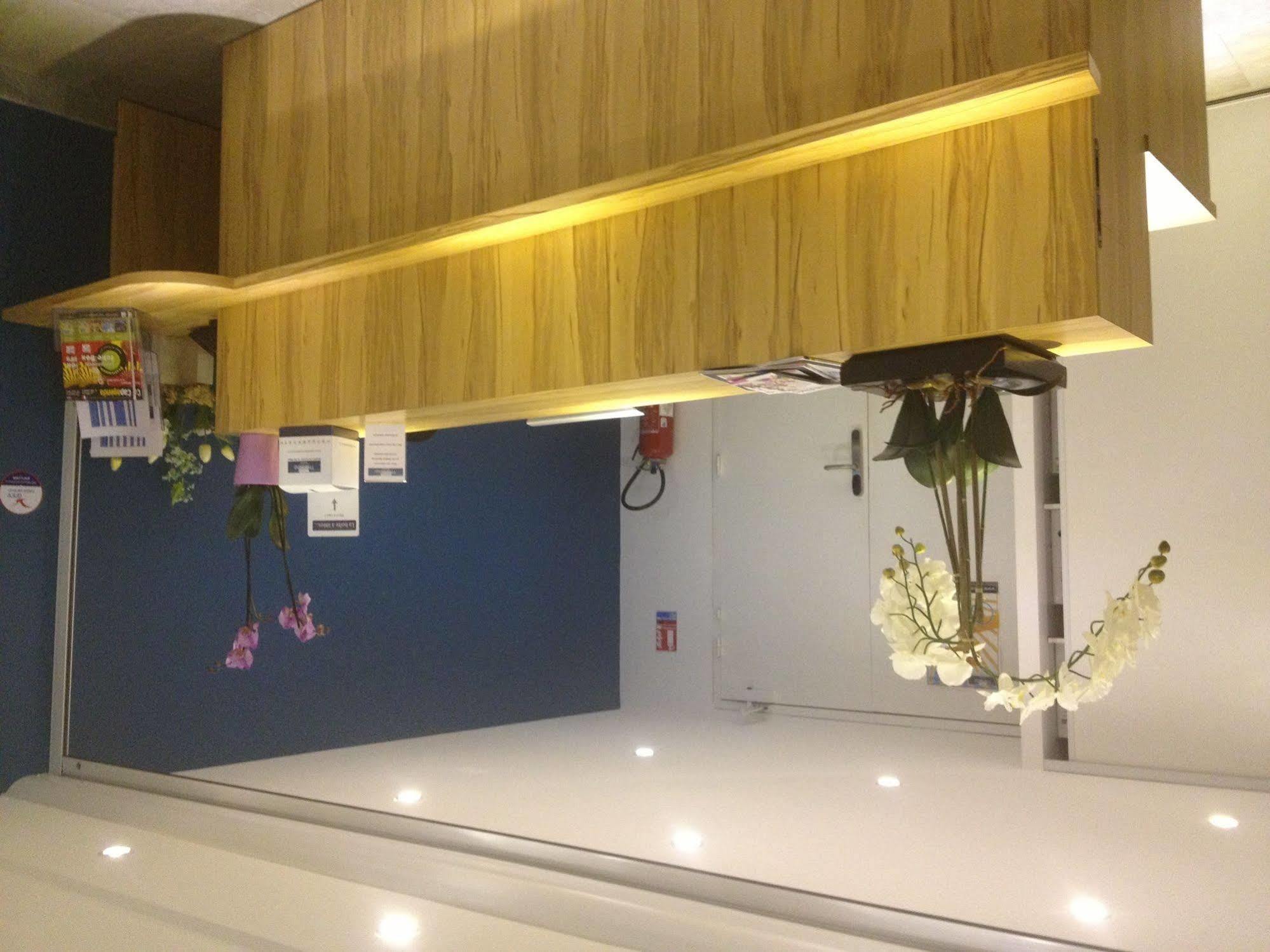 Aparthotel Thalacap 4*